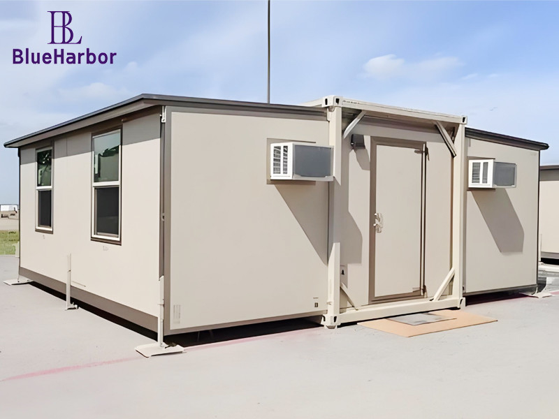 20ft/40ft Expandable Prefab House With Easy And Fast Installation And Solar Power System